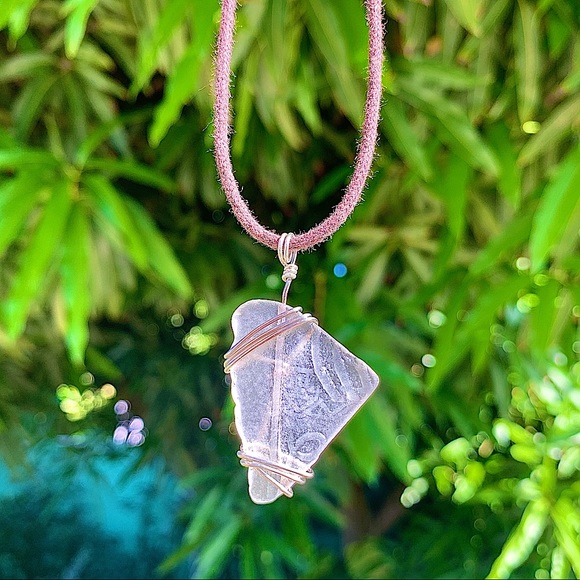 Hand Crafted Jewelry - *SOLD*Rare marking sea glass necklace